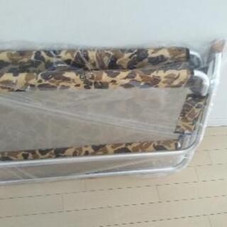 再入荷　2点セット　大人気。残りわずか　新品　格安　キャプテンスタッグ　鹿ベンチ　カモフラ　チェアー　ベンチ