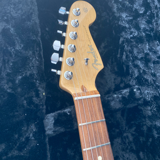 フェンダーusaストラト美品