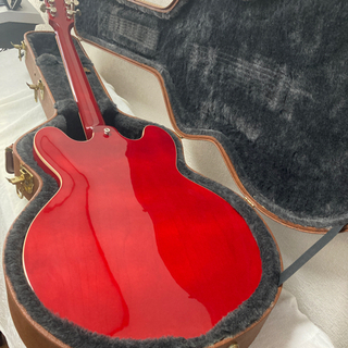 ギブソン335Memphisです