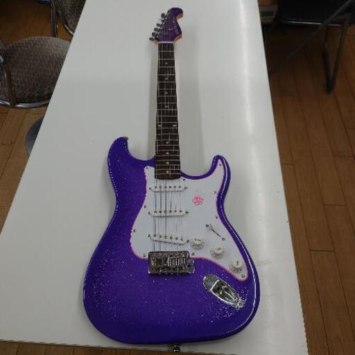 【売ります】GYPSY ROSE エレキギター　紫　A【中古】