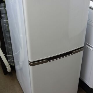 ユーイング 冷蔵庫　UR-F123K　中古品 123L　2017年製 ユーイング UR-F123K 価格比較 - 価格.com