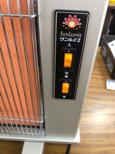 キャスター付　遠赤外線　暖房器　暖か　500W   人気商品　オススメ　早いもの勝ち