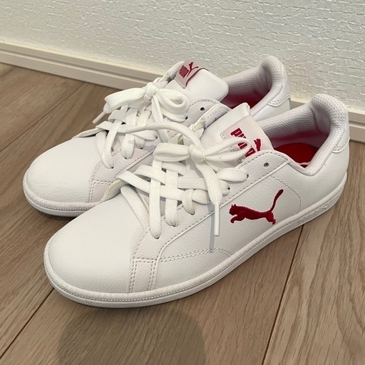 プーマ 赤 スニーカー レディース 23cm 2319 貝塚の靴 スニーカー の中古あげます 譲ります ジモティーで不用品の処分