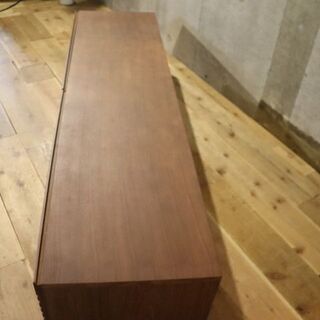 大川の家具メーカー関家具のウォールナット材 SELMA(セルマ)180TVボード！シックでモダンなテレビ台は和の空間から北欧スタイル等さまざまなテイストに馴染みリビングをスタイリッシュな空間に☆BJ136