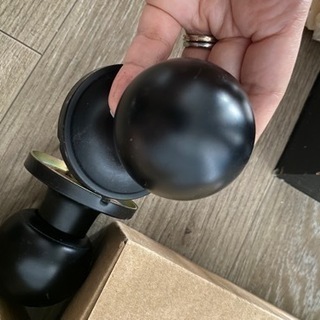 【４つまとめて】外国製ドアノブ　マットブラック球型　