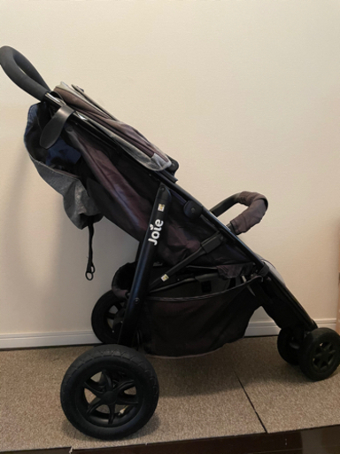 ベビーカー3輪】ジョイー タイヤ交換済 レインカバー・ベビーシート