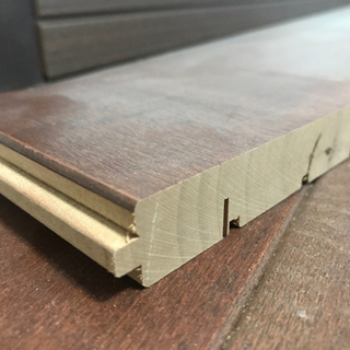 家具 無垢材フローリング約10畳 定価14万円