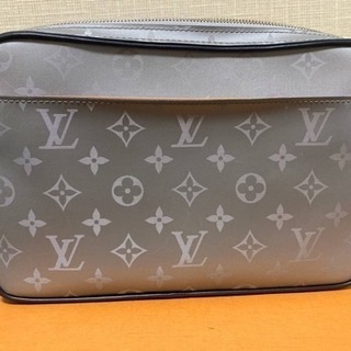 ルイヴィトン　メンズバッグ　定価20万超→今月末まで16万で！