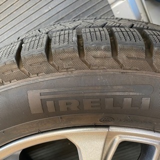 スタッドレスホイルセット（クラウンに使用）