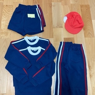 キッズ用品 【支払方法変更の為再掲載】【取引中】アソカ北幼稚園　制服　男の子　佐世保