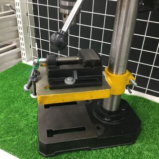 【エコツール豊田インター店】EARTH MAN 卓上ボール盤 DP-200　【愛知県/豊田インター店/工具】 エコツール豊田インター店】EARTH MAN 卓上ボール盤 DP-200 【愛知県