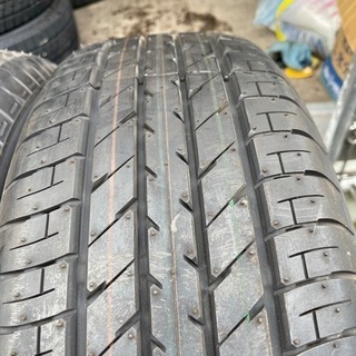 新車外し　TOYO TRANPATH J48 215/60R17 夏タイヤ　