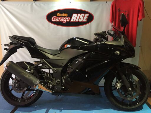 ニンジャ250R   2010年式　人気のブラック　登録、整備代込みの金額