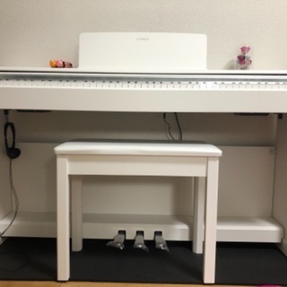 ヤマハydp-144 電子ピアノ ＋防音マット、ヘッドセット、専用椅子(今年