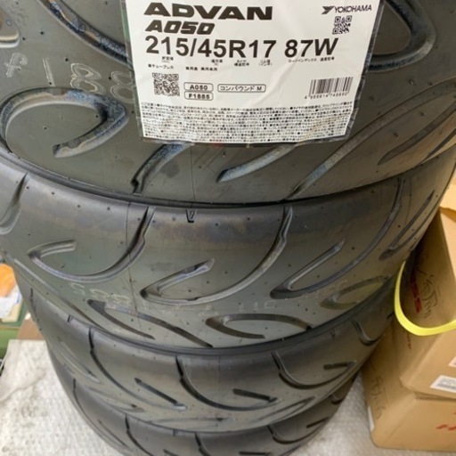 その他 ADVAN a050 215/45R17