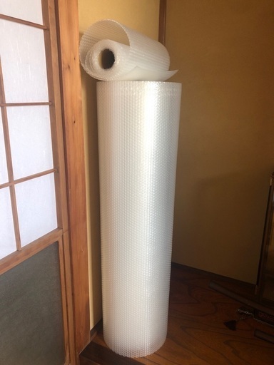 硬いプチプチ　梱包材　大ロール