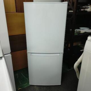 超美品! 2019年製　2ドア106リットルサイズ冷蔵庫、お売りします。 超美品! 2019年製 2ドア106リットルサイズ冷蔵庫、お売りします。