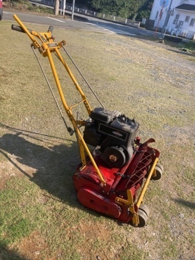 ★BRIGGS\u0026STRATTON/10ブレード/エンジン芝刈り機/熊谷
