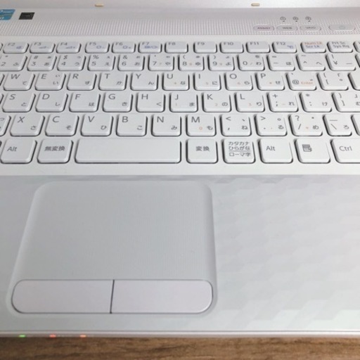 かわいいノートパソコン♡ダイヤモンド柄ホワイト かわいいノートパソコン♡ダイヤモンド柄ホワイト