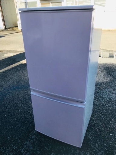 ♦️EJ1673番 SHARPノンフロン冷凍冷蔵庫 【2013年製】