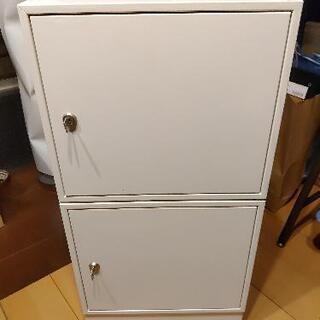 連結式スチール製ロッカー