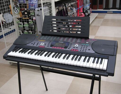 CASIO カシオ LK-60 光ナビゲーション 電子キーボード 61鍵 中古品 動作確認済み アダプター/スタンド/譜面台付き