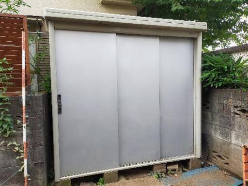 物置小屋