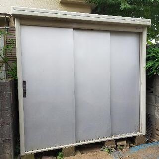 物置小屋