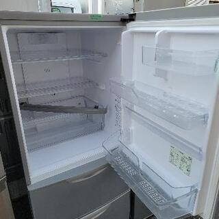 凹みあり　AQUA　冷蔵庫