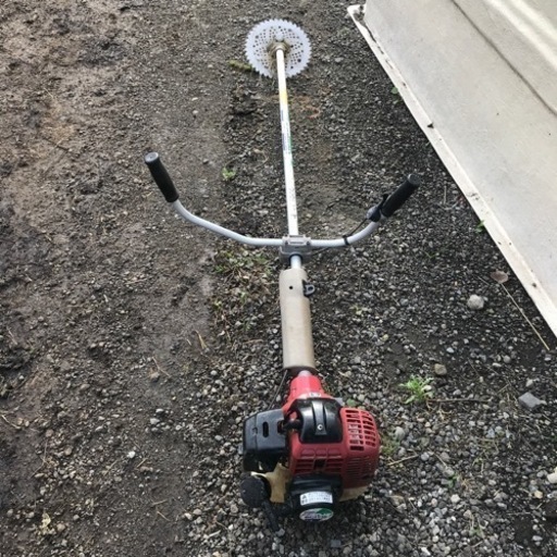 最終値下げゼノア　刈り払い機　草刈機