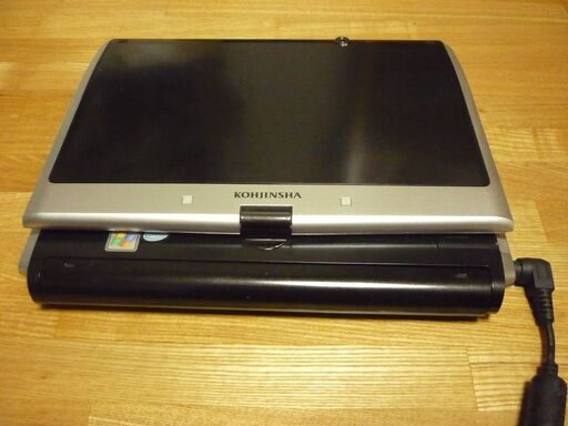 ★★★個性派：「訳あり」工人舎：SX3KX06MAコンパクト・ノートパソコン(画面サイズ8.9型、DVDスーパー・マルチドライブ 付き)：デュアルOSで稼働中：AC電源でしか使用できません。長所も短所もありますが・・・。 個性派：「訳あり」工人舎：SX3KX06MAコンパクト・ノートパソコン(画面