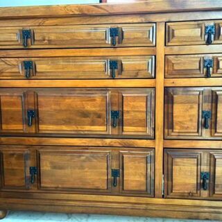 ８０万円⭐️極高級輸入家具⭐️　北欧　欧米系の高級輸入家具屋さん購入　マホガニーチェスト