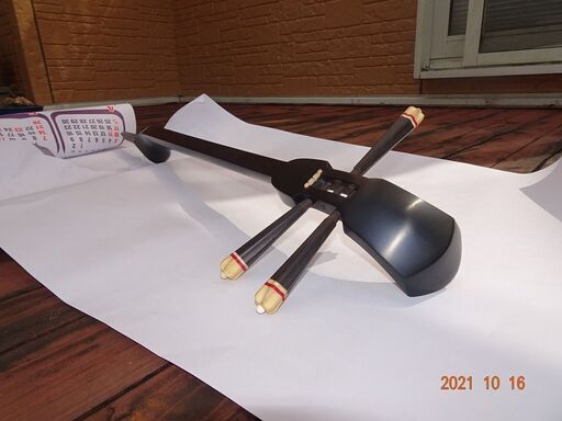 沖縄三味線銘苅クーユナー名人製作早い者勝ちです。希少価値は段々と  