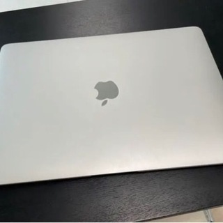 [美品]MacBook Air 2020 シルバー 13インチ ...