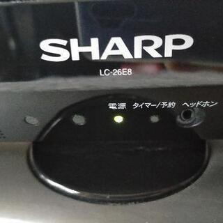 液晶テレビ　SHARP　AQUOS　LC-26E8