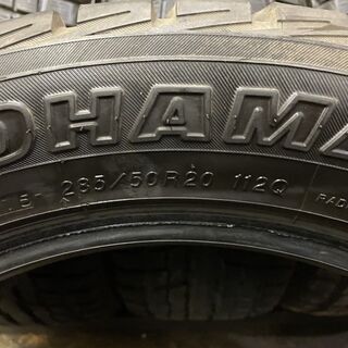 YOKOHAMA GEOLANDAR i/T-S 285/50R20 20インチ スタッドレス 4本 ランクル200 レクサスLX等　(TG611)クレジットカード QRコード決済可能
