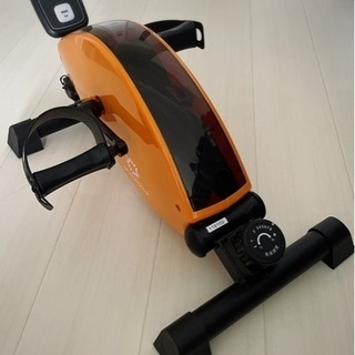 《美品》エアロバイク 室内ペダル運動 器具 自転車 シェイプアップ