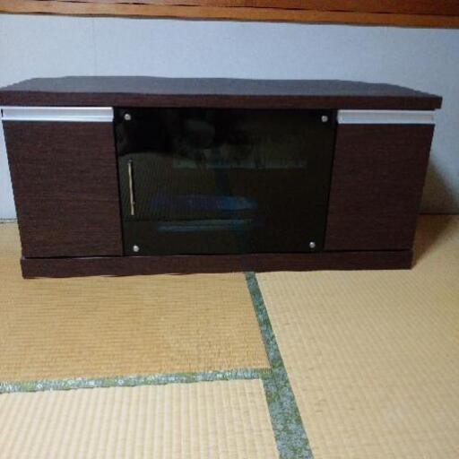 テレビラック