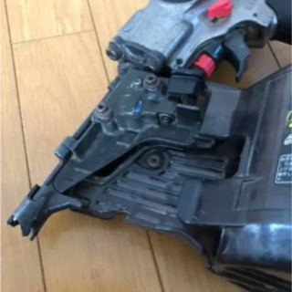 日立工機　高圧90 高耐久コンパクトNV90H2  45〜90mm 値下げ不可