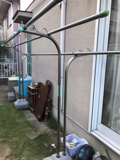 物干し竿　コンクリート台