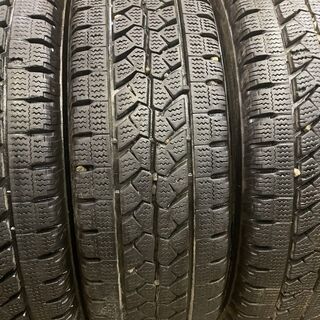 BS BLIZZAK W979 205/75R16 113/111L LT 16インチ トラックタイヤ