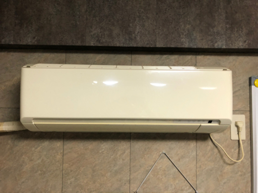 取り外し ポンプダウン済み✨激安✨SANYO 2.5キロルームエアコン SAP-ZK25X サンヨー