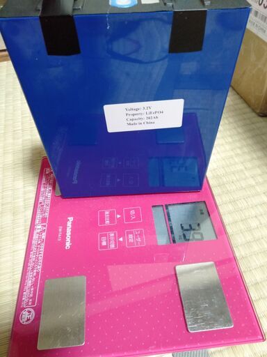 LiFePO4バッテリー 3.2v 202Ah 4個
