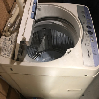 【1000円お渡します。引取に来てくださる方】洗濯機