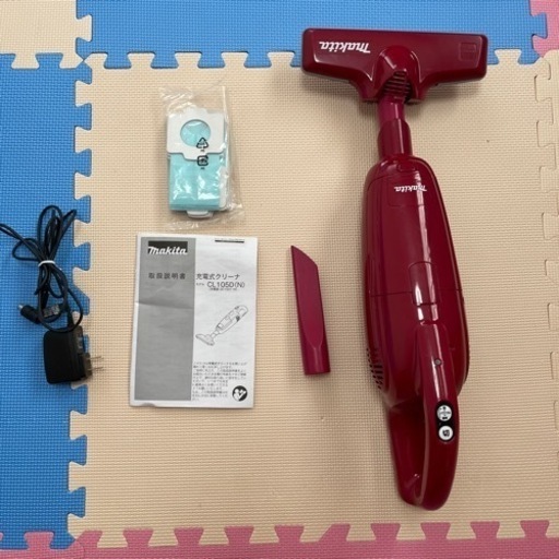 ☆マキタ　掃除機☆ CL105D