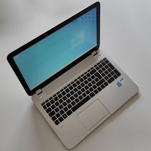 ノートパソコン HP ENVY 15 Notebook PC (フランス語キーボードAZERTY)