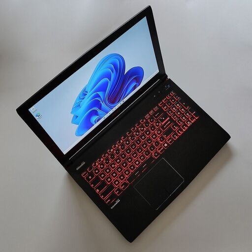 ゲーミングノートパソコンMSI GE62 フランス語キーボードAZERTY