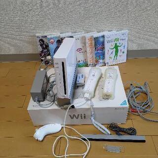 任天堂Wii本体一式＋ソフト数種類＋Wiiバランスボード