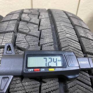 冬タイヤ☆バリ山 16インチ BRIDGESTONE ブリザックVRX 205/60R16 92S 