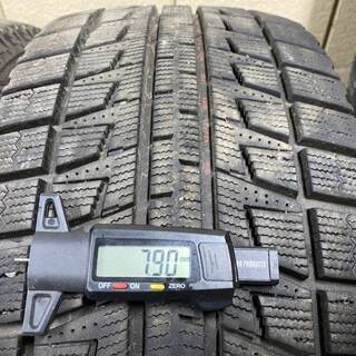 17インチ冬タイヤ☆BRIDGESTONE Revo2 225/55R17 97Q 2011年モデル☆4本セット☆